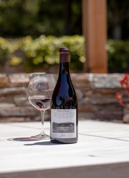 Non Vintage Maggy Hawk Jolie Pinot Noir